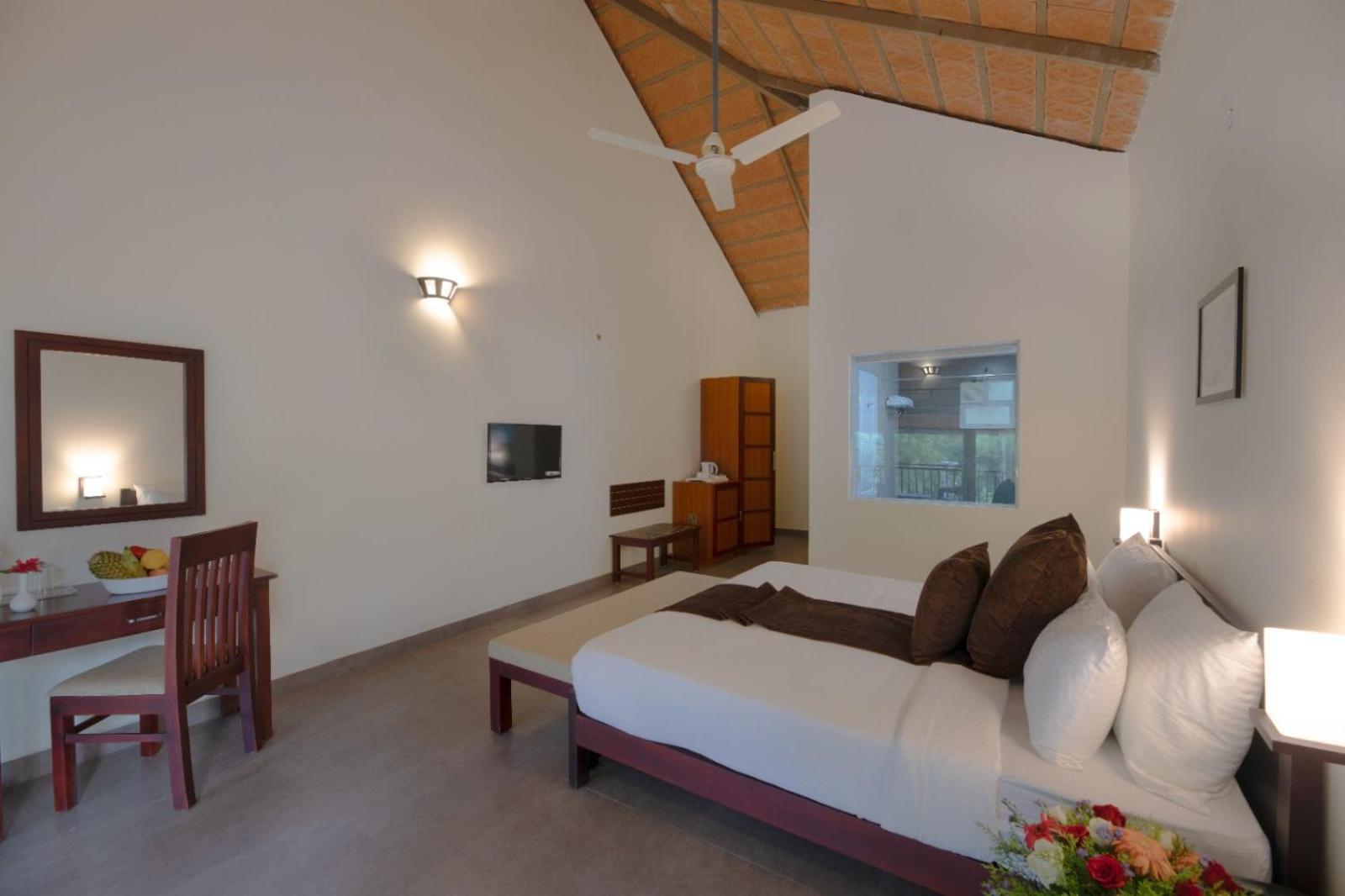 Abad Brookside Wayanad Hotel Витири Екстериор снимка