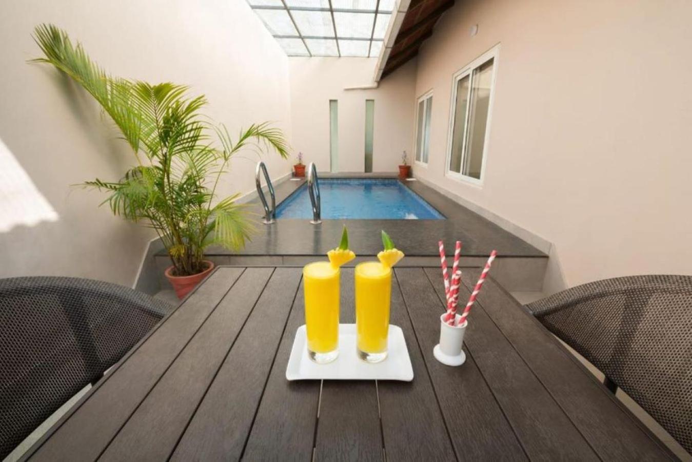 Abad Brookside Wayanad Hotel Витири Екстериор снимка